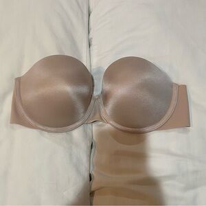 SPANXsmooth suit your fancy Strapless Bra
